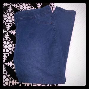 Old Navy Super Skinny Jeggings